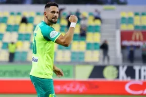 ΑΕΚ - Πάφος: Στα… πόδια της το Conference, περιμένει… για Champions League! (φώτος)