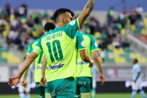 ΑΕΚ - Πάφος: Στα… πόδια της το Conference, περιμένει… για Champions League! (φώτος)