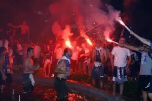(ΦΩΤΟΣ/ΒΙΝΤΕΟ) "Κάηκε" η Λεμεσός για τους πρωταθλητές! 