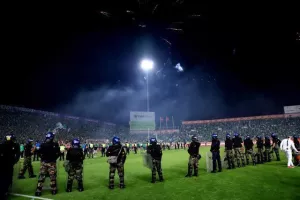 (BINTEO/ΦΩΤΟΣ) Η απονομή στην Ομόνοια και όσα ακολούθησαν!