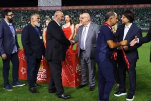 (BINTEO/ΦΩΤΟΣ) Η απονομή στην Ομόνοια και όσα ακολούθησαν!