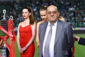 (BINTEO/ΦΩΤΟΣ) Η απονομή στην Ομόνοια και όσα ακολούθησαν!
