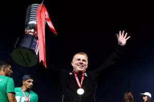 (BINTEO/ΦΩΤΟΣ) Η απονομή στην Ομόνοια και όσα ακολούθησαν!