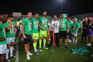 (BINTEO/ΦΩΤΟΣ) Η απονομή στην Ομόνοια και όσα ακολούθησαν!