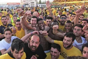 Σαν σήμερα: Γαλαζοκίτρινη... έκρηξη στη Λεμεσό! (φώτος)