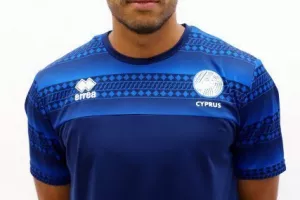 Φουλάρει για Κόσοβο η Εθνική, το kerkida.net στην Αρένα (φώτος)