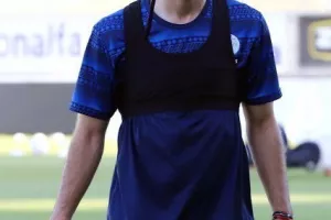 Φουλάρει για Κόσοβο η Εθνική, το kerkida.net στην Αρένα (φώτος)