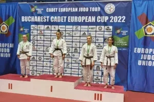 Νέο μετάλλιο από τη 15χρονη Μαρίνα Αζίνου στο Βουκουρέστι