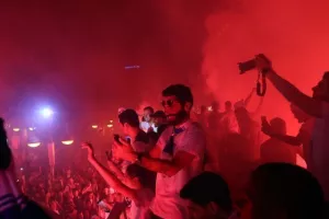 Η νύχτα - μέρα στην "Ανεξαρτησίας" για τους Champions! (φώτος/βίντεο)