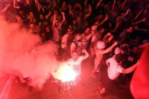 Η νύχτα - μέρα στην "Ανεξαρτησίας" για τους Champions! (φώτος/βίντεο)