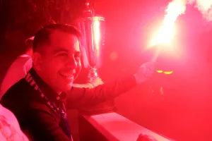 Η νύχτα - μέρα στην "Ανεξαρτησίας" για τους Champions! (φώτος/βίντεο)