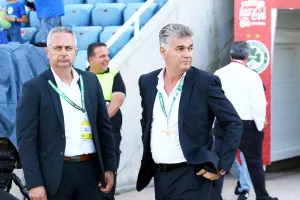 Η πρώτη "βόλτα" και... το χαμόγελο του Παπασταύρου (φώτος)