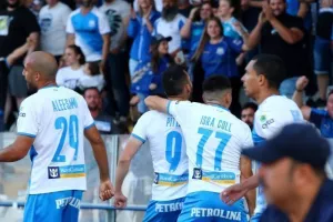 Απόλλων - ΑΠΟΕΛ: Πήρε το κρισιμότερο, "αγγίζει" το πρωτάθλημα! (φώτος)