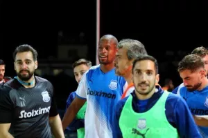 Απόλλων - ΑΠΟΕΛ: Πήρε το κρισιμότερο, "αγγίζει" το πρωτάθλημα! (φώτος)