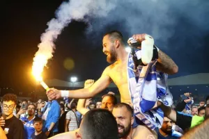 ΠΛΟΥΣΙΟ ΦΩΤΟΡΕΠΟΡΤΑΖ/ΧΑΜΟΣ για τον πρωταθλητή Απόλλωνα! 