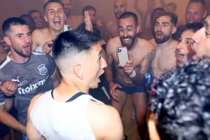 Έτοιμες οι φανέλες των πρωταθλητών! (φώτος)