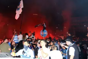(ΦΩΤΟΣ/ΒΙΝΤΕΟ) "Κάηκε" η Λεμεσός για τους πρωταθλητές! 
