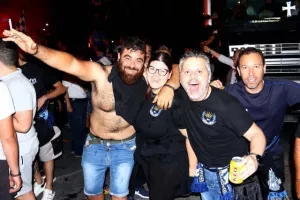 (ΦΩΤΟΣ/ΒΙΝΤΕΟ) "Κάηκε" η Λεμεσός για τους πρωταθλητές! 