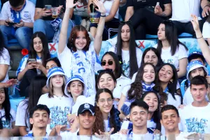 (ΦΩΤΟΡΕΠΟΡΤΑΖ) Οι Απολλωνίστες στο "Τσίρειο"