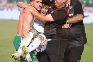 (ΒΙΝΤΕΟ/ΦΩΤΟΣ) Ο... χαμός μπροστά στο πέταλο!