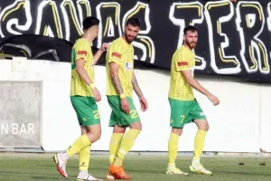 Εθνικός Άσσιας - ΕΝΥ Διγενής Ύψωνα: Το καθάρισε νωρίς και πήρε την... κούπα στη Λεμεσό! (φώτος)