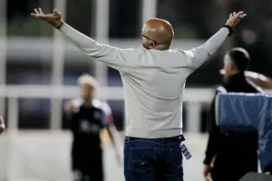 Εθνικός-ΑΕΚ: Ολοκλήρωσε την έκπληξη με... τριάρα και Τελικό!