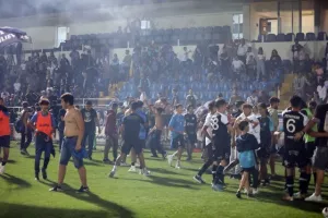 Ξέφρενο γλέντι στο Δασάκι! (φώτος)