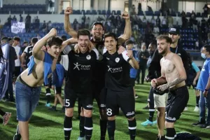 Ξέφρενο γλέντι στο Δασάκι! (φώτος)