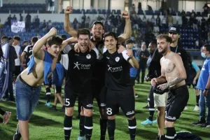 Ξέφρενο γλέντι στο Δασάκι! (φώτος)