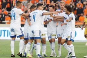 ΑΠΟΕΛ - Ανόρθωση: Όλα ανοιΧτά για το Champions League... (φώτος)