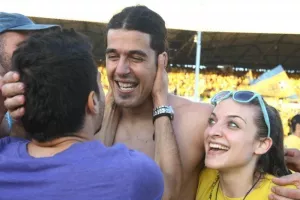 Σαν σήμερα: Γαλαζοκίτρινη... έκρηξη στη Λεμεσό! (φώτος)