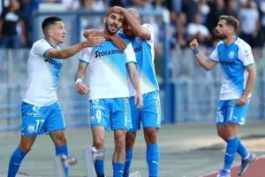 Απόλλων - ΑΠΟΕΛ: Πήρε το κρισιμότερο, "αγγίζει" το πρωτάθλημα! (φώτος)
