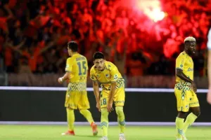 Απόλλων - ΑΠΟΕΛ: Πήρε το κρισιμότερο, "αγγίζει" το πρωτάθλημα! (φώτος)