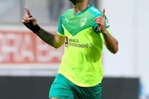 ΑΕΚ - Πάφος: Στα… πόδια της το Conference, περιμένει… για Champions League! (φώτος)