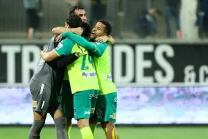 ΑΕΚ - Πάφος: Στα… πόδια της το Conference, περιμένει… για Champions League! (φώτος)