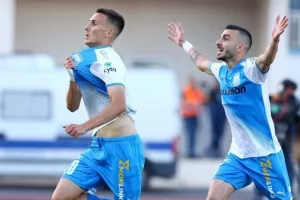 ΑΠΟΛΛΩΝ ΘΡΥΛΟΣ ΠΡΩΤΑΘΛΗΜΑ!! (φώτος)