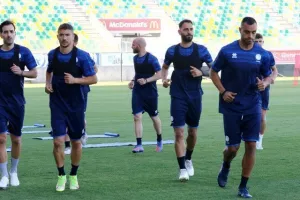 Φουλάρει για Κόσοβο η Εθνική, το kerkida.net στην Αρένα (φώτος)