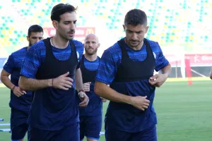 Φουλάρει για Κόσοβο η Εθνική, το kerkida.net στην Αρένα (φώτος)