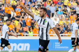 No1/AEK