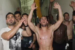 Σαν σήμερα: Γαλαζοκίτρινη... έκρηξη στη Λεμεσό! (φώτος)