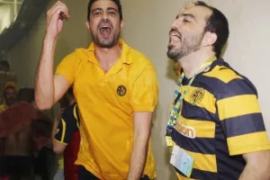 Σαν σήμερα: Γαλαζοκίτρινη... έκρηξη στη Λεμεσό! (φώτος)