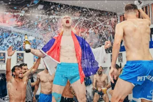 Ο κορυφαίος είπε μόνο... μια λέξη!