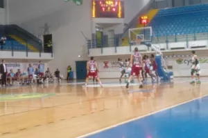 Τρίτη νίκη και... ΑΕΚ στον τελικό! (Φώτος)