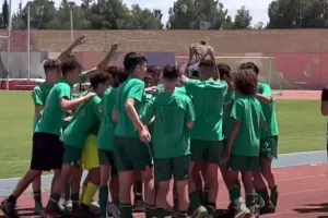 Κ15: Η απονομή στους "πράσινους" τροπαιούχους! (Φώτος/Βίντεο)