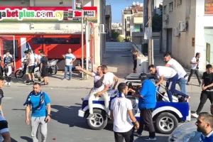 Σε χρώμα… γαλάζιο οι δρόμοι! (Φώτος)