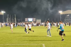 Τελευταίο σφύριγμα και Απολλωνίστικη... ΤΡΕΛΑ!! (Φώτος/Βίντεο)