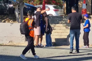 Η άφιξη της Ανόρθωσης (Φώτος)