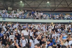 Η φιέστα ολοκληρώθηκε, η ΘΥΡΑ 1 συνέχισε το... γλέντι! (Φώτος/Βίντεο)