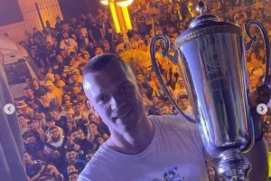 Ποστάρισμα... απ' την Σερβία με: "Απόλλων Θρύλος Πρωτάθλημα🏆"