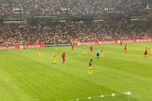 Ο Μουρίνιο το σήκωσε κ' αυτό! (στιγμιότυπα)